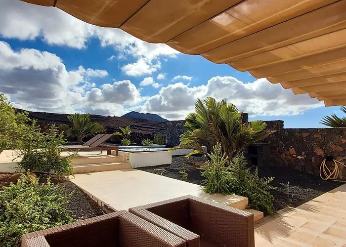 Volcano 2 * La Oliva